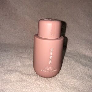 Rare Beauty Soft Pink Foundation